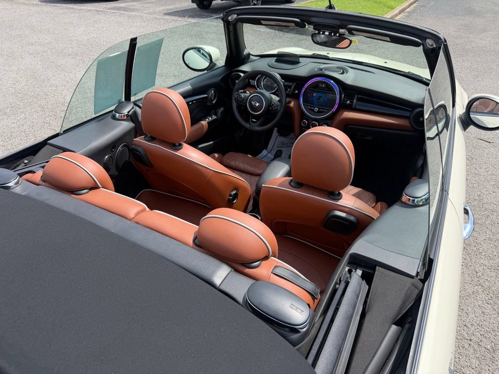 Used 2020 MINI Cooper S FWD image 12