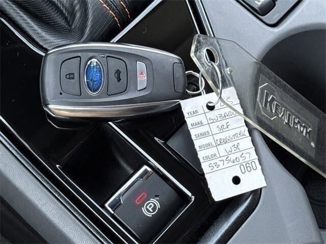 New 2025 Subaru Crosstrek 2.5i Limited w/ Crosstrek Mirror Package image 22