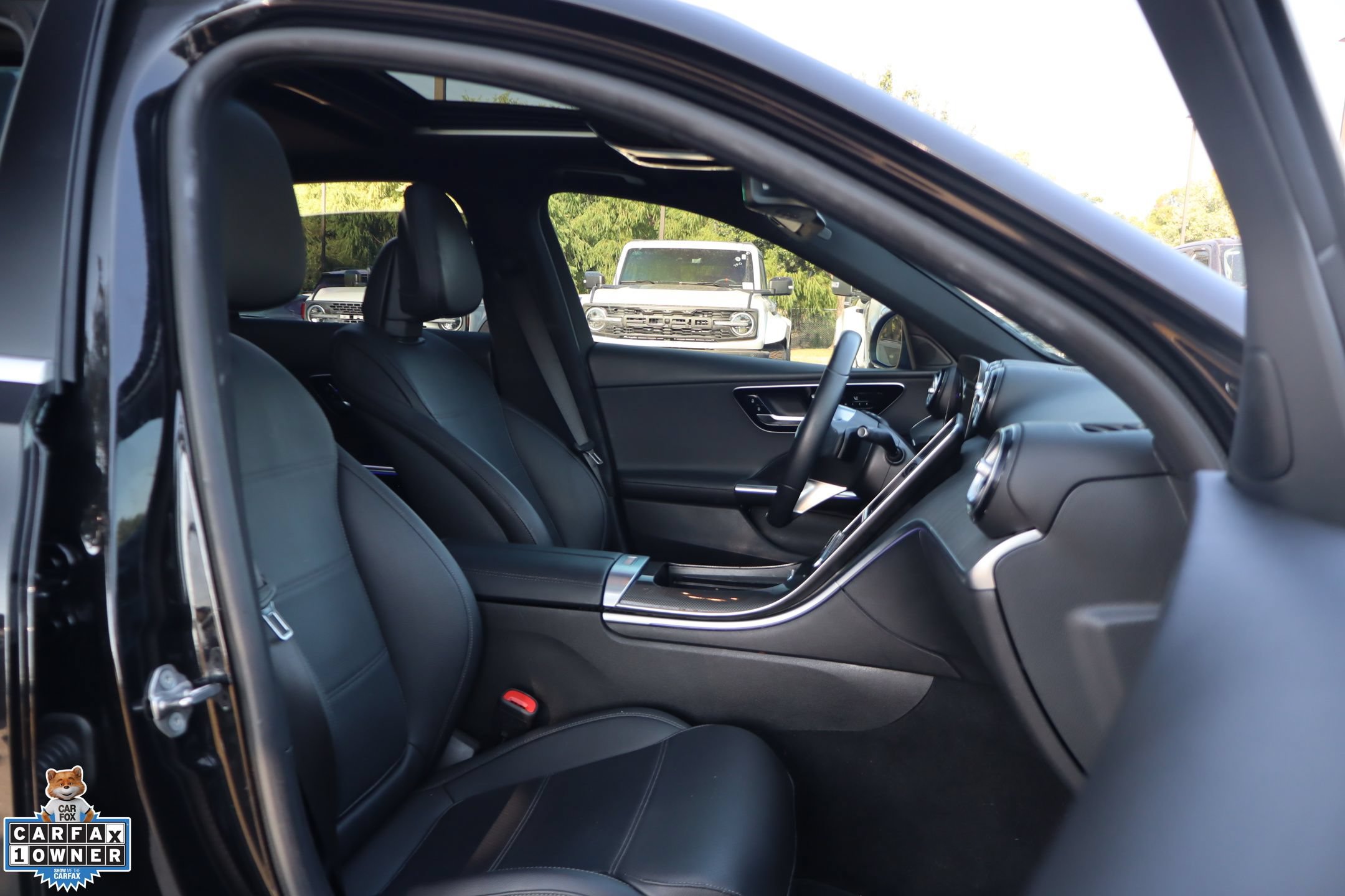 Used 2023 Mercedes-Benz C 300 Sedan image 32