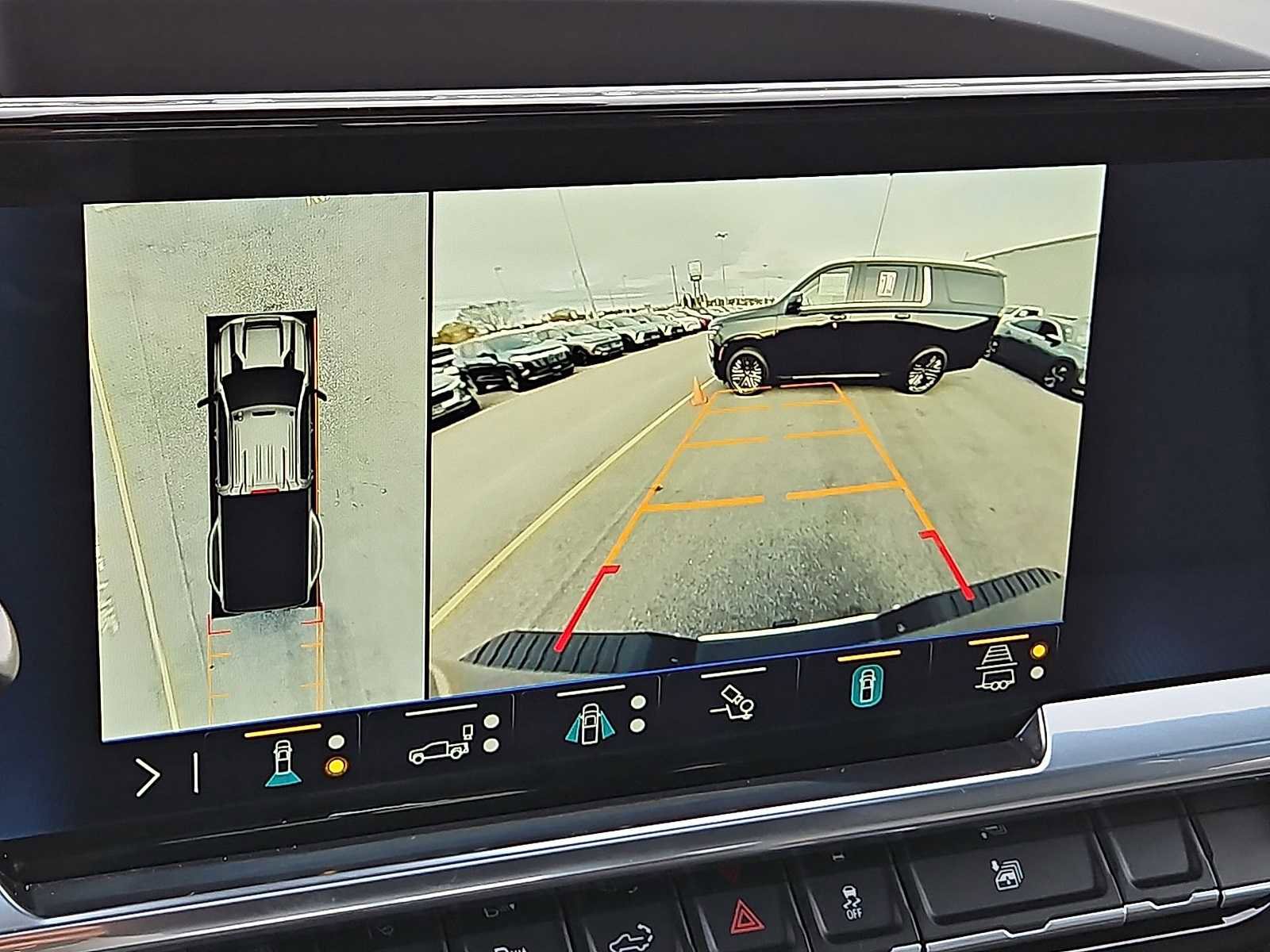 Used 2025 Chevrolet Silverado 3500 LTZ w/ LTZ Plus Package image 21