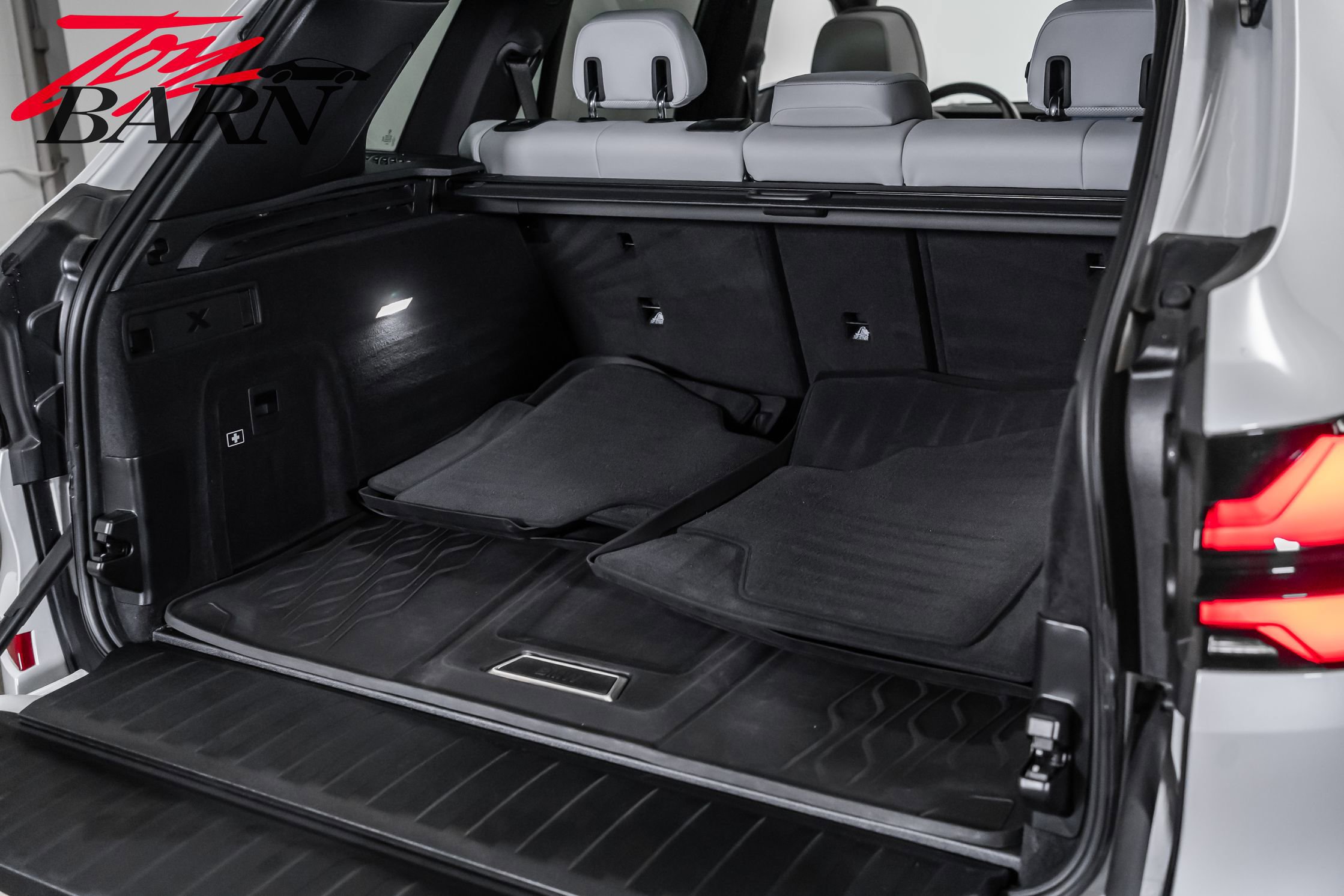 Used 2024 BMW X5 M60i image 55