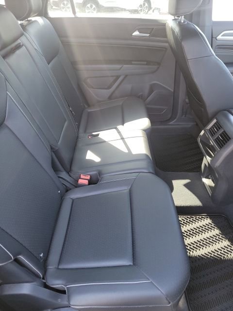 Used 2020 Volkswagen Atlas Cross Sport SEL image 7