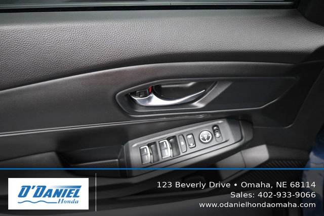 Used 2023 Honda Accord EX image 24