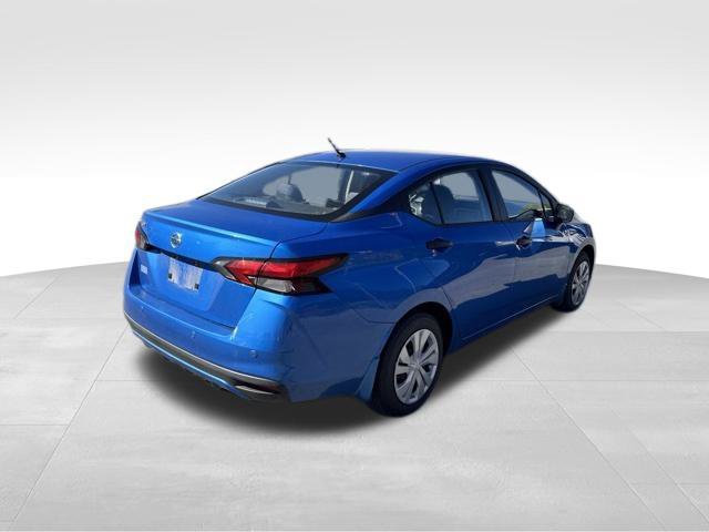 Used 2021 Nissan Versa S FWD image 7