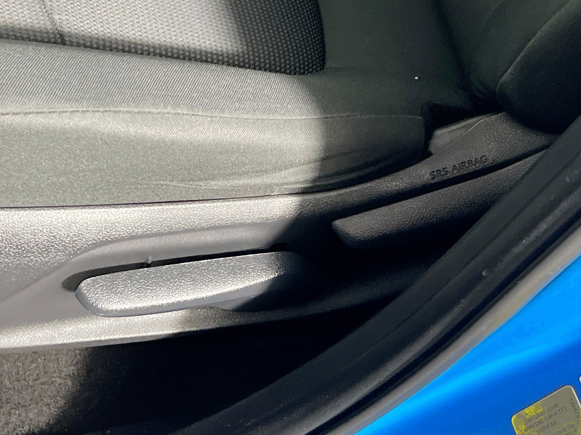 Used 2019 Toyota RAV4 LE image 15