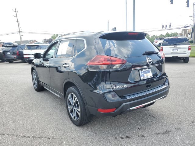 Used 2019 Nissan Rogue SV w/ Premium Package AWD/4WD image 3