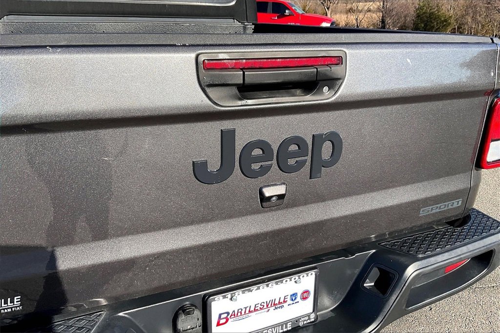 Used 2020 Jeep Gladiator Sport w/ Quick Order Package 24S image 14