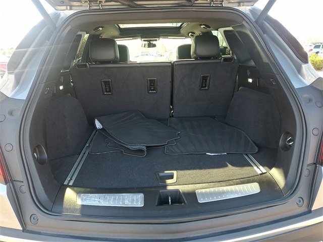 Used 2025 Cadillac XT5 Premium Luxury image 33