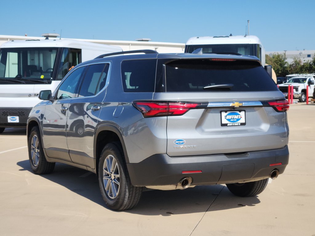 Used 2023 Chevrolet Traverse LT FWD image 5