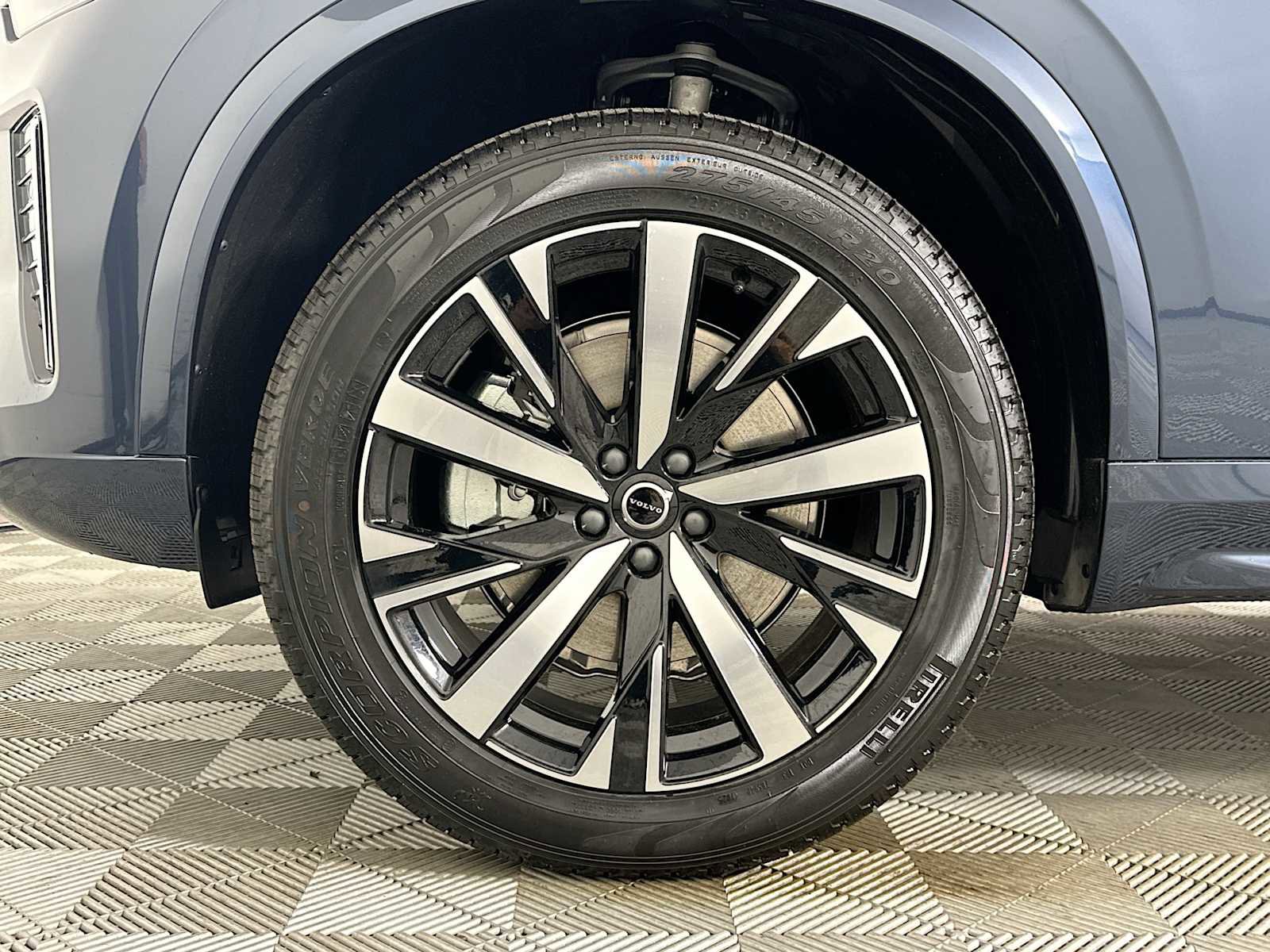 New 2026 Volvo XC90 B5 Core image 30