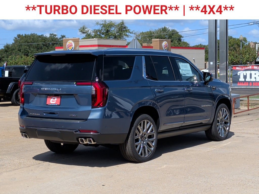 New 2026 GMC Yukon Denali Ultimate AWD/4WD image 9