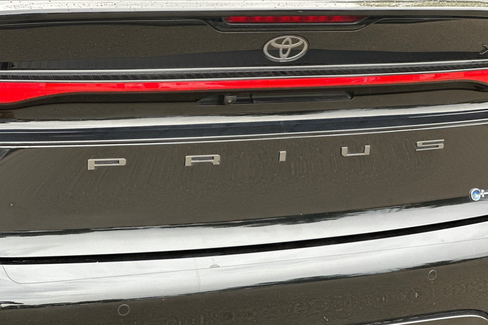 Used 2026 Toyota Prius LE FWD image 47