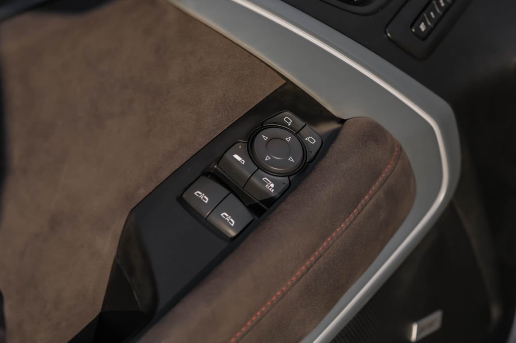 Used 2020 Chevrolet Camaro ZL1 image 43