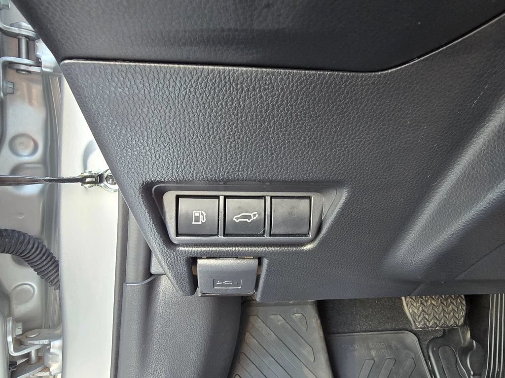 Certified 2024 Toyota Prius Limited AWD/4WD image 21