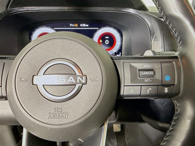 Used 2023 Nissan Pathfinder Platinum image 34