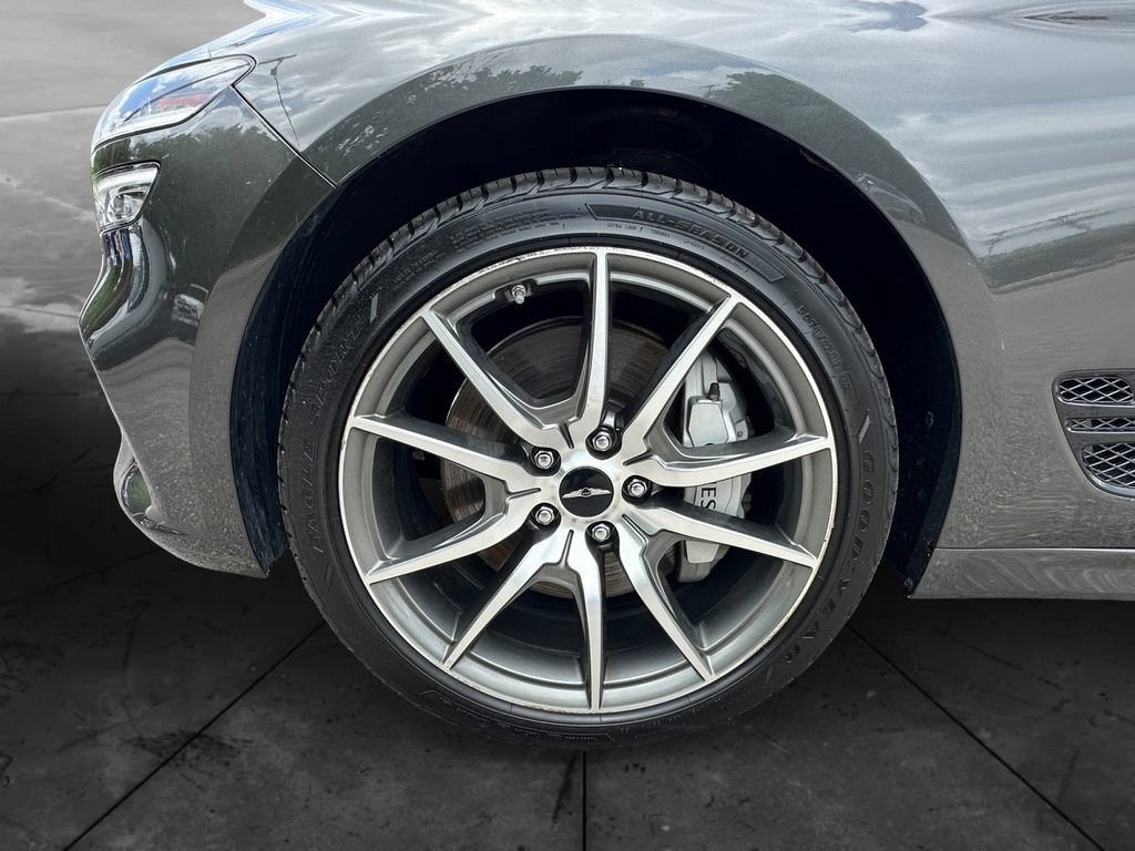 Used 2025 Genesis G70 2.5T AWD/4WD image 14