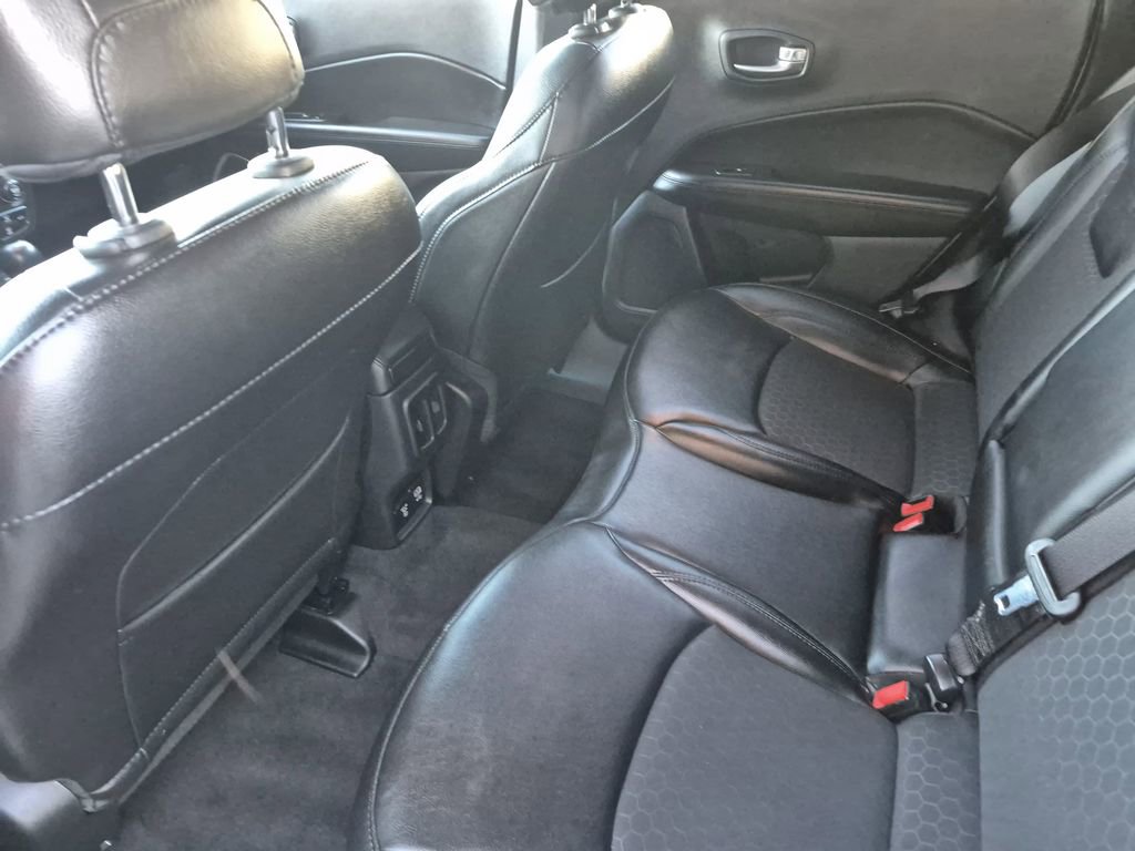 Used 2019 Jeep Compass Altitude image 13