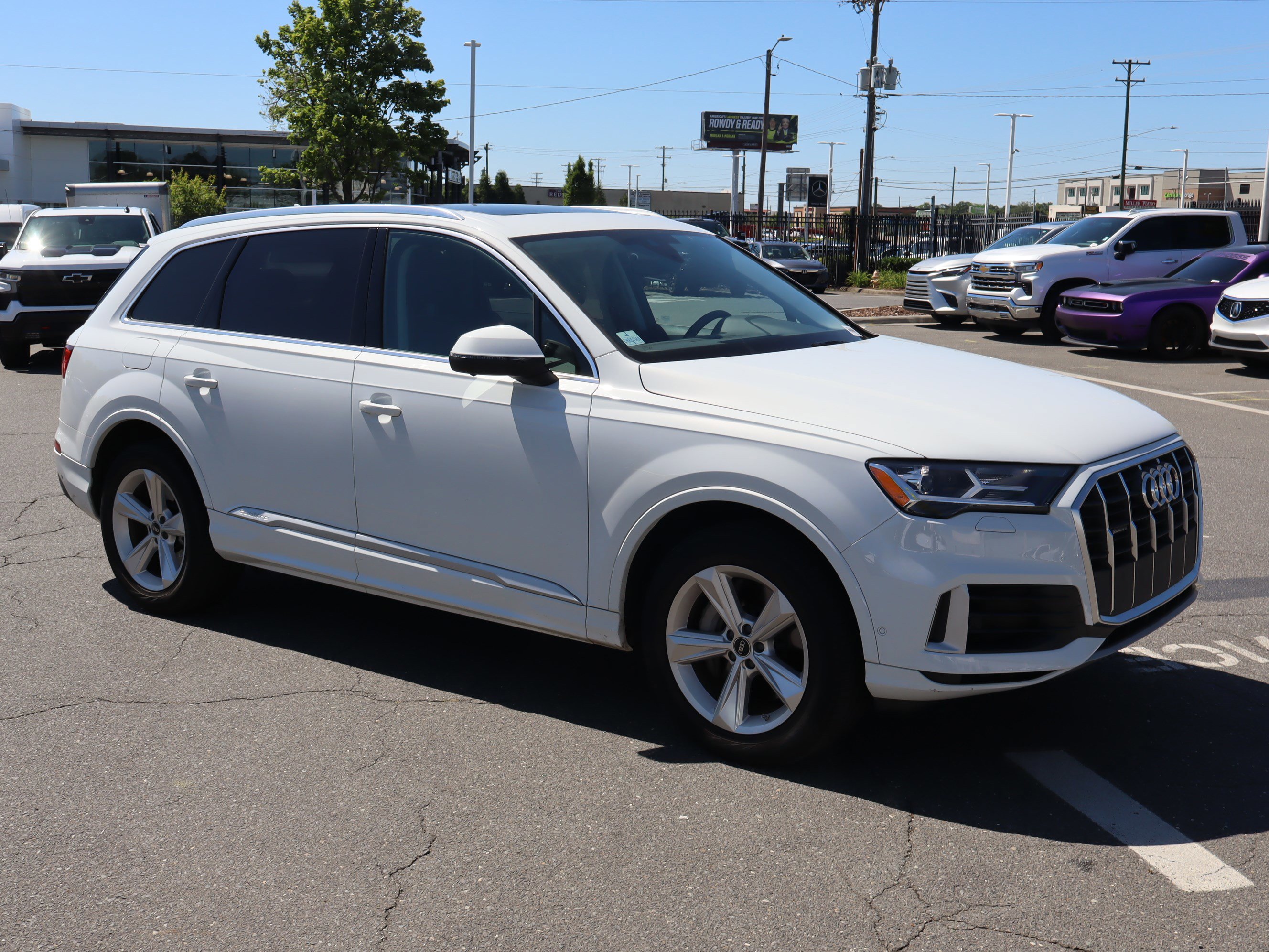 Used 2022 Audi Q7 3.0T Premium w/ Convenience Package AWD/4WD image 13
