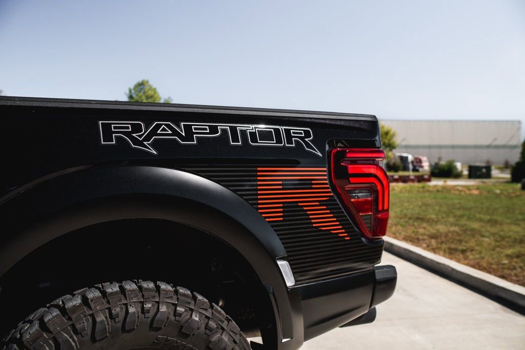 Used 2025 Ford F150 Raptor w/ Equipment Group 803A Raptor R image 3