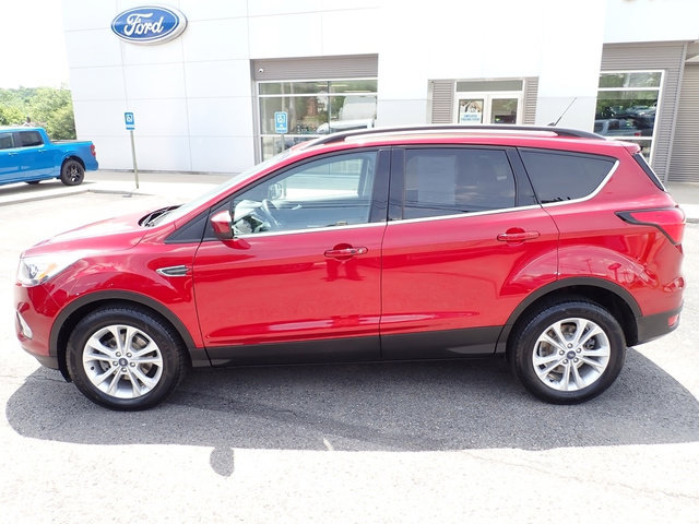 Used 2019 Ford Escape SEL FWD image 2
