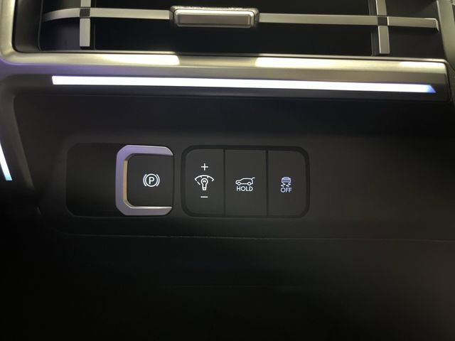 Used 2025 Hyundai Santa Fe Limited image 28