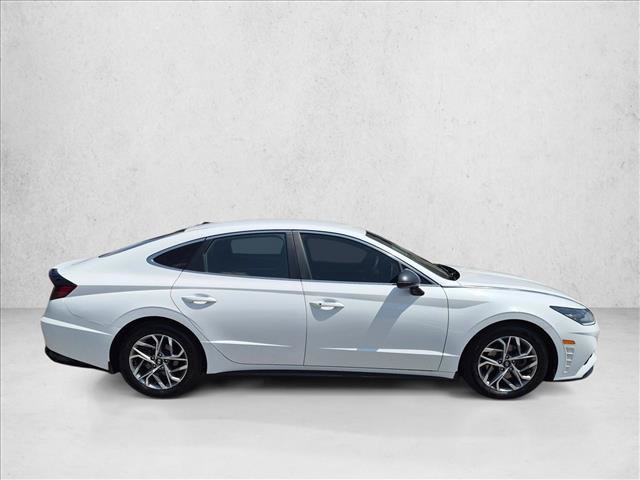 Used 2023 Hyundai Sonata SEL FWD image 4