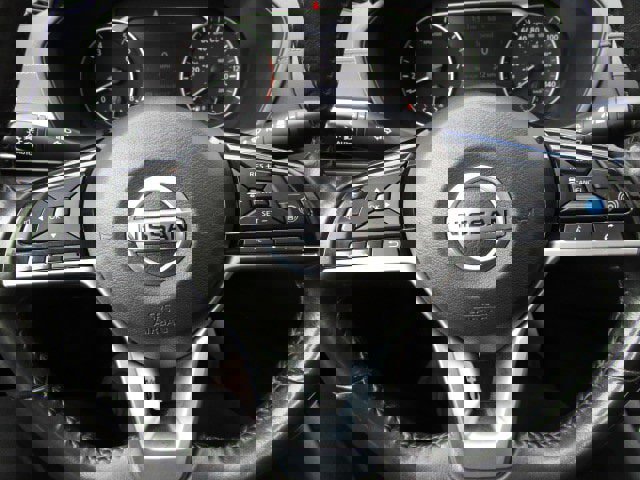 Used 2022 Nissan Altima 2.5 SV w/ SV Premium Package image 18