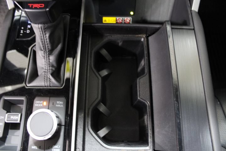 Used 2025 Toyota Tundra Platinum w/ TRD Off-Road Package AWD/4WD image 36