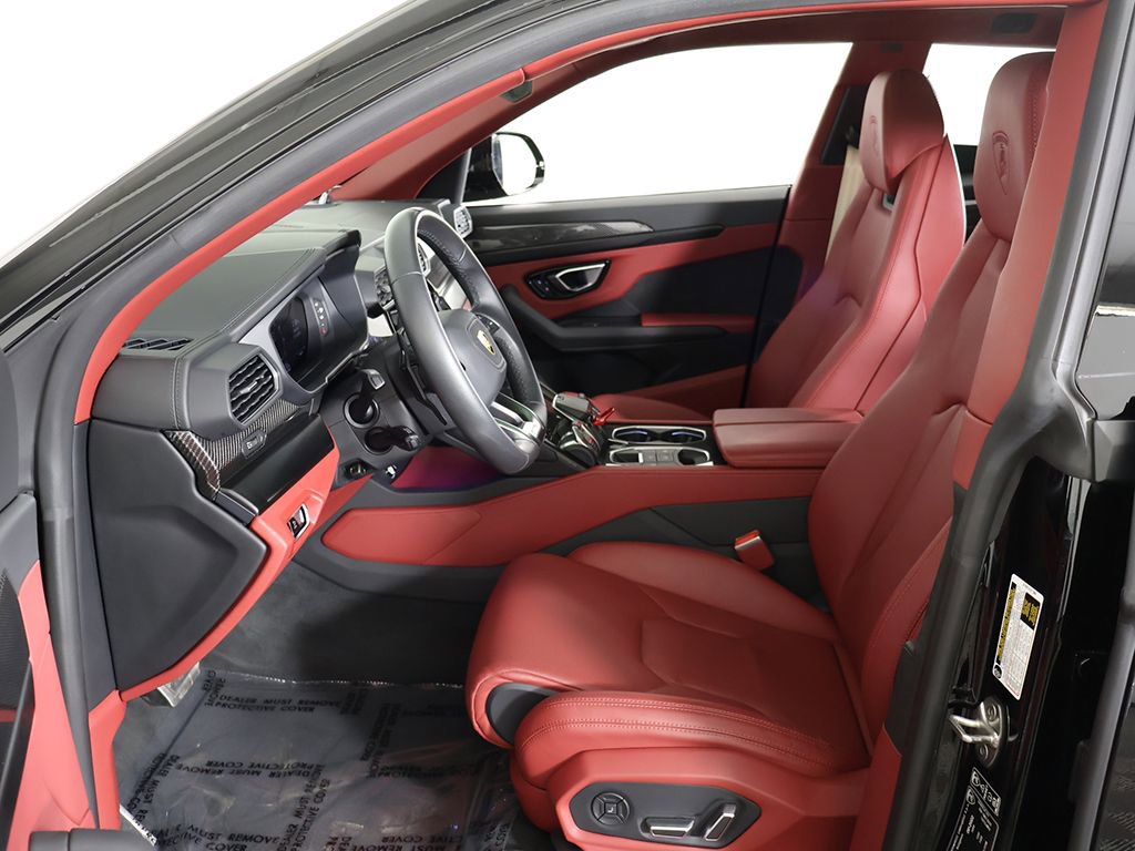 Used 2022 Lamborghini Urus AWD/4WD image 38