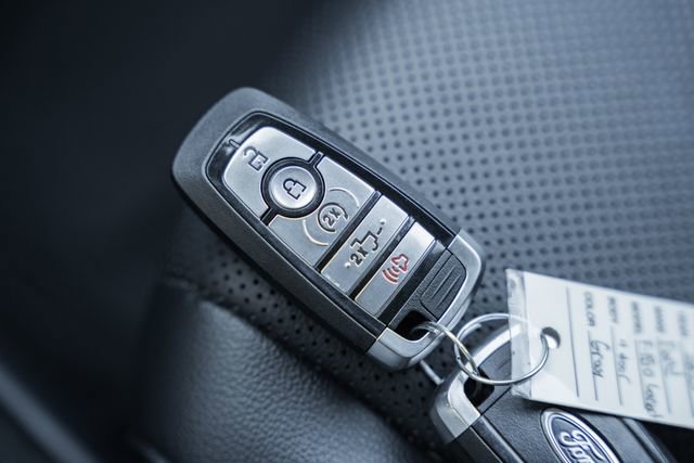 Used 2023 Ford F150 Lariat w/ FX4 Off-Road Package AWD/4WD image 54