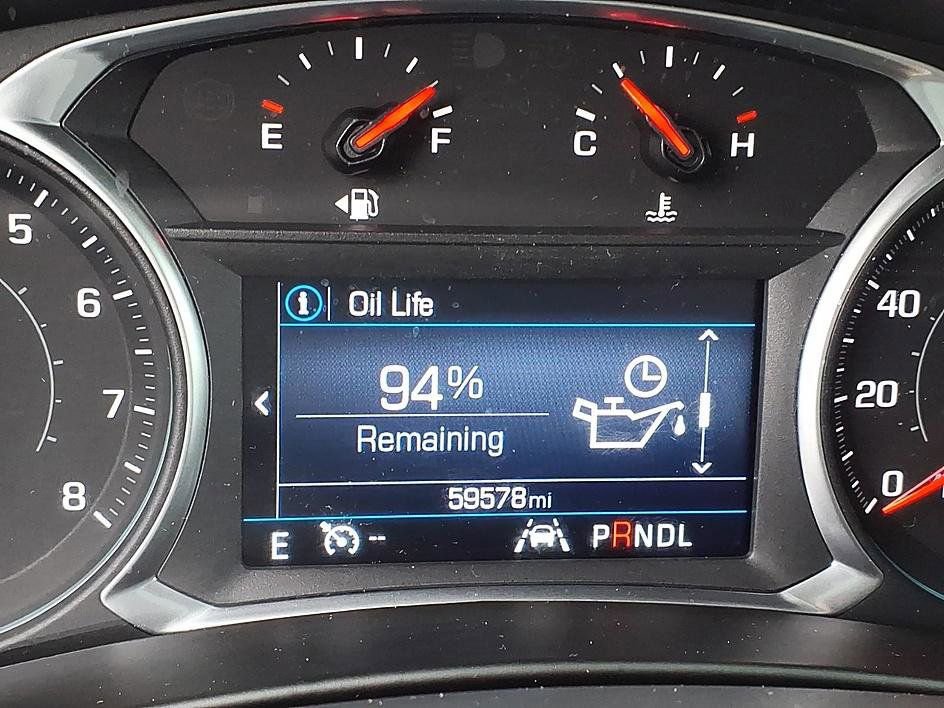 Used 2021 Chevrolet Equinox LT AWD/4WD image 32