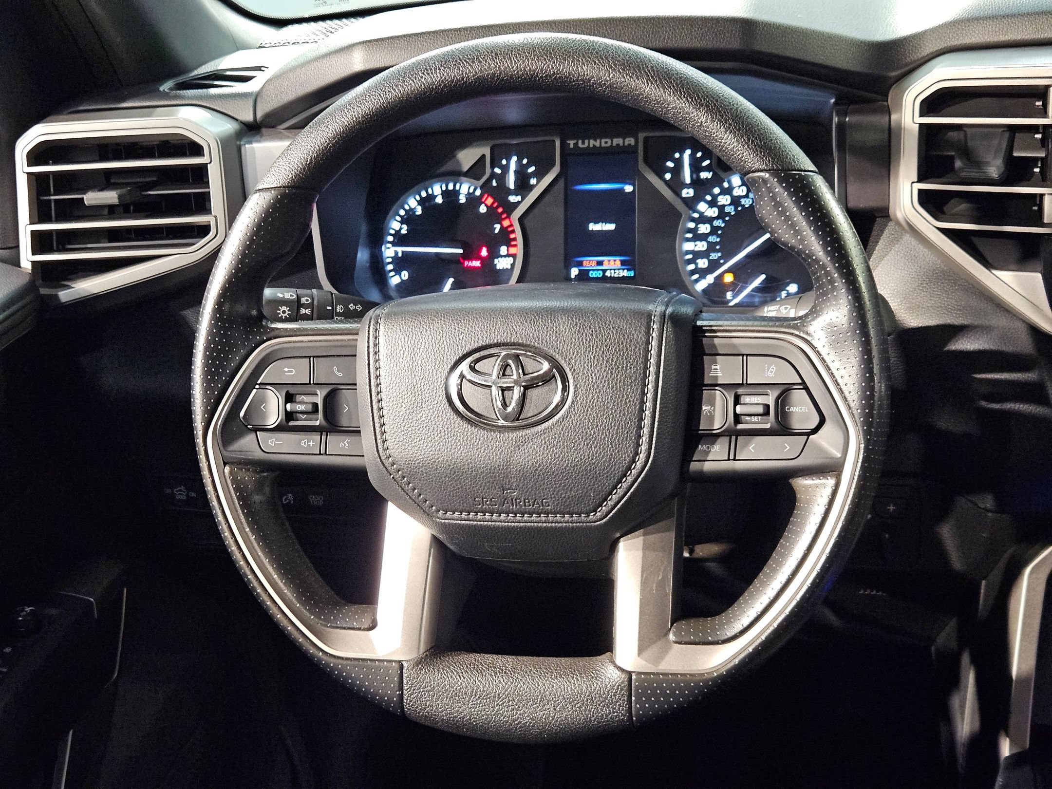 Used 2025 Toyota Tundra SR5 AWD/4WD image 25