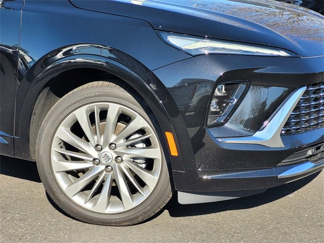 New 2025 Buick Envision Avenir image 3