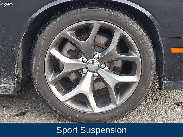 Used 2015 Dodge Challenger R/T Plus image 10