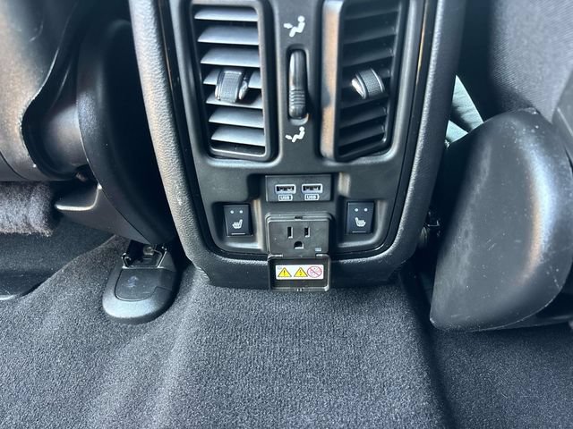 Used 2024 Dodge Durango GT AWD/4WD image 15