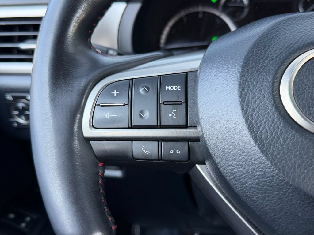 Used 2023 Lexus GX 460 Luxury w/ Sport Design Package AWD/4WD image 20