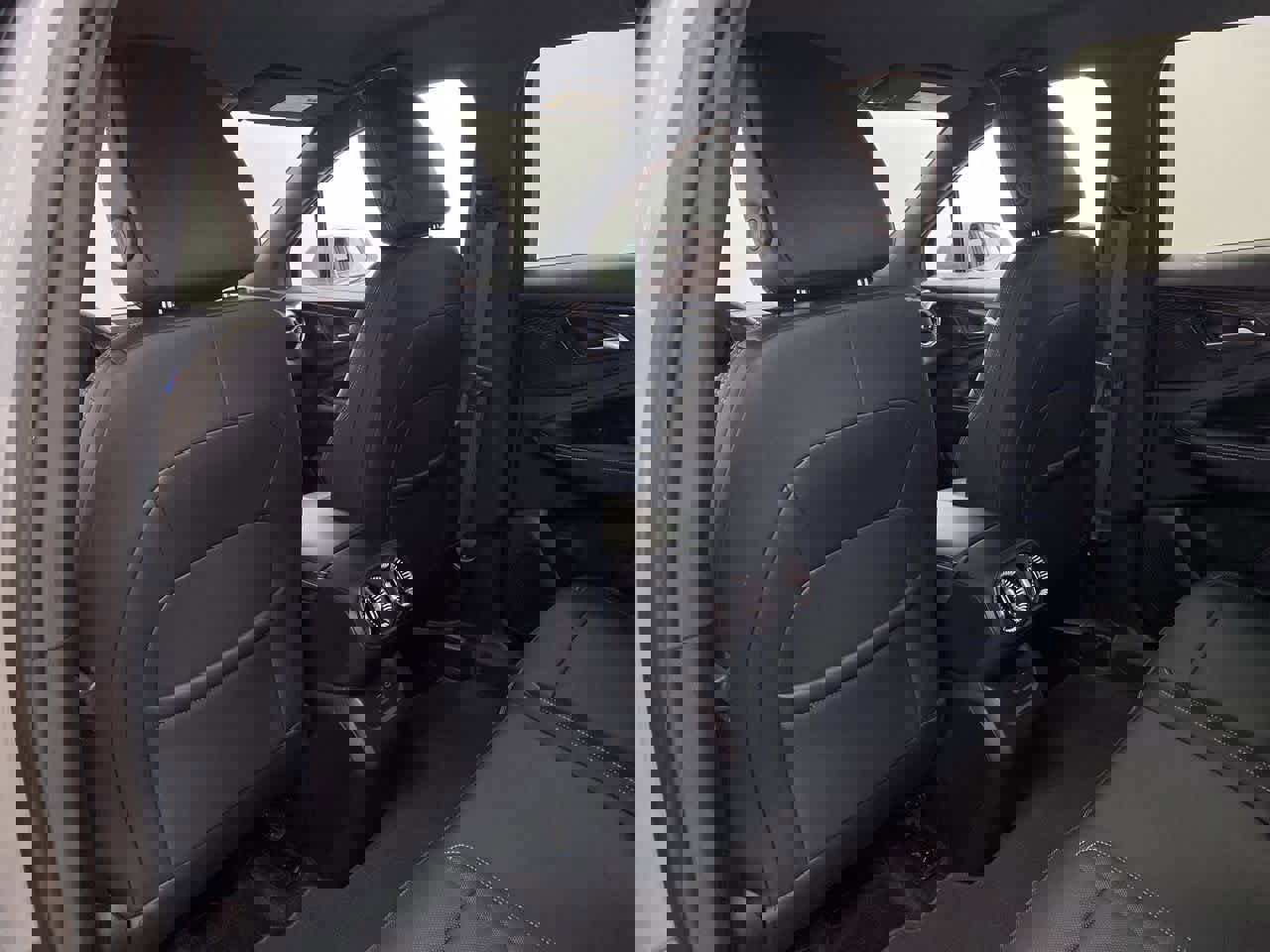 Used 2024 Chevrolet Blazer EV LT image 15