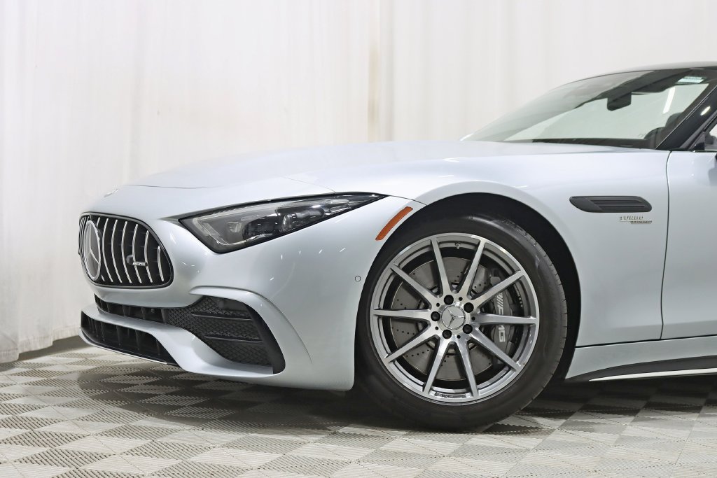 Used 2024 Mercedes-Benz SL 43 AMG image 3