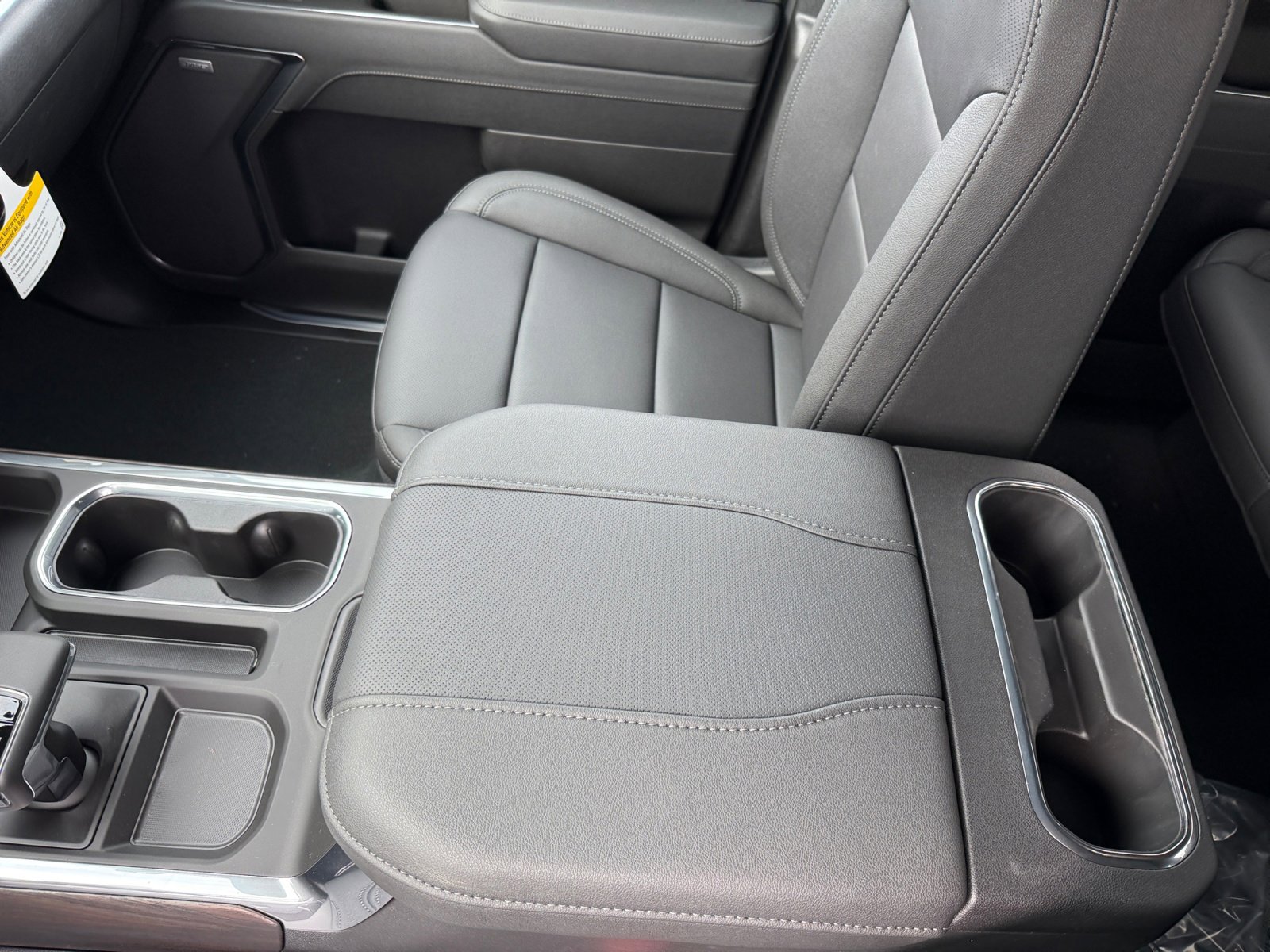 New 2026 GMC Sierra 1500 SLT w/ SLT Premium Plus Package image 14