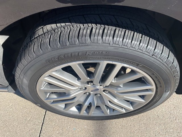 Used 2022 Ford Expedition Max Platinum image 19