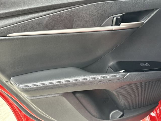 Used 2025 Toyota Camry XSE image 6