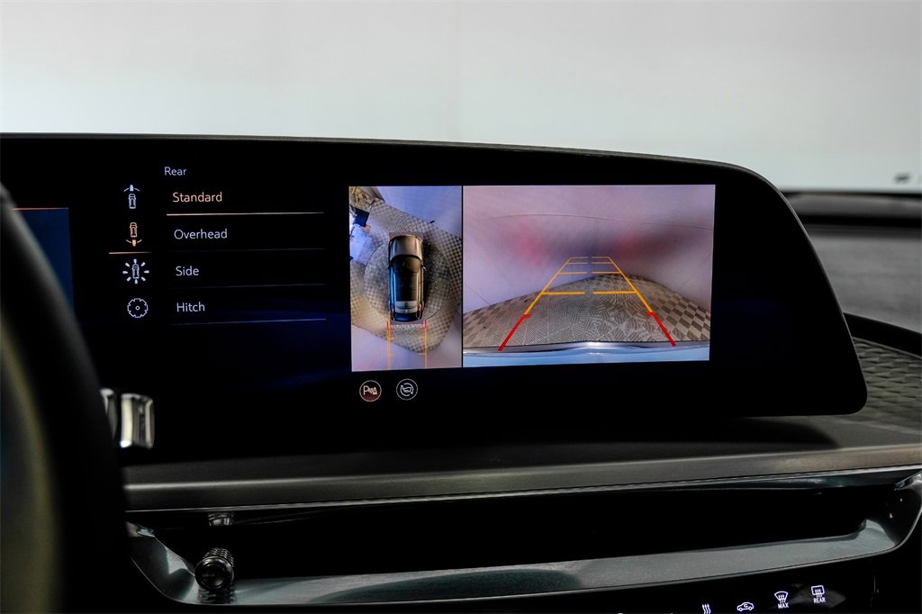 Used 2024 Cadillac Lyriq Luxury image 22