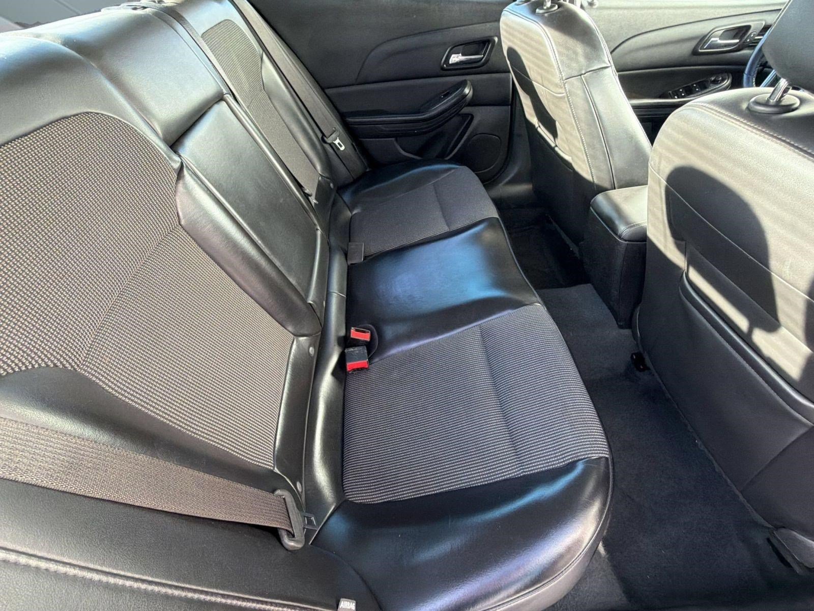 Used 2014 Chevrolet Malibu LT FWD image 34