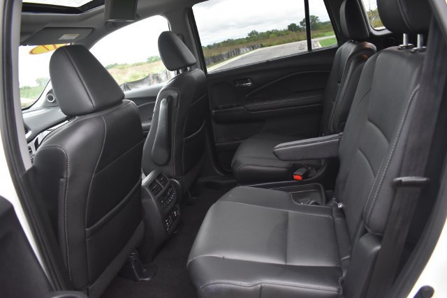 Used 2017 Honda Pilot Elite image 21