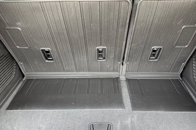 New 2026 GMC Yukon Elevation image 18