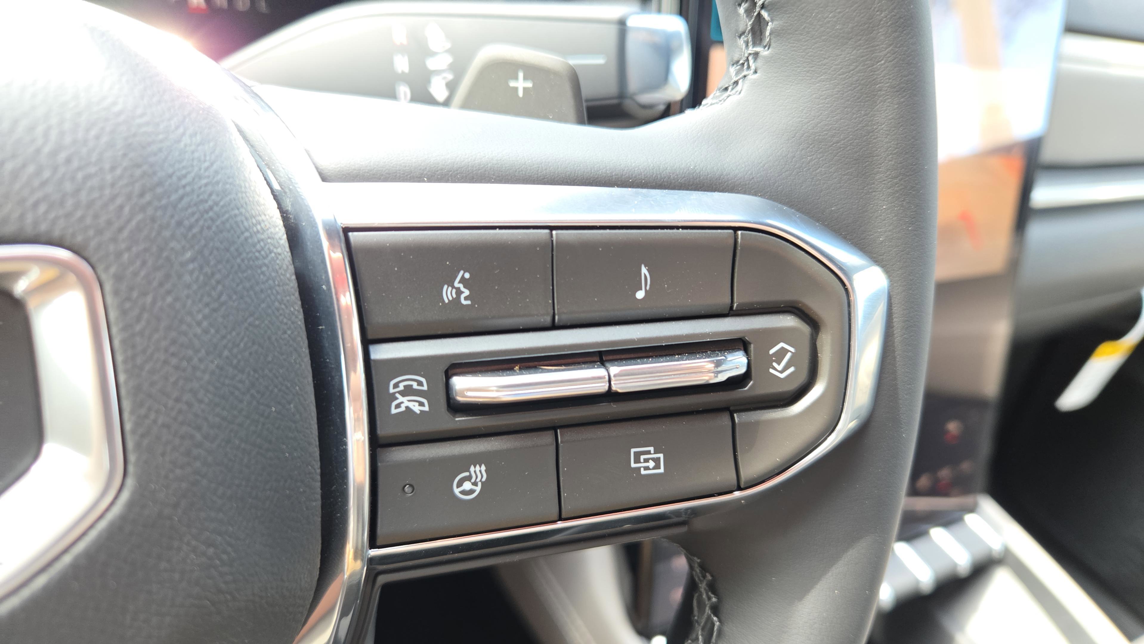 New 2026 GMC Terrain Elevation w/ Elevation Premium Package AWD/4WD image 11