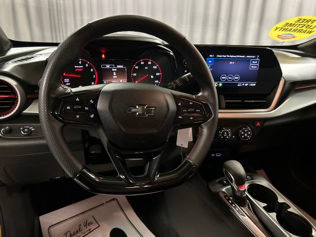 Used 2024 Chevrolet Trax RS w/ Driver Confidence Package image 15