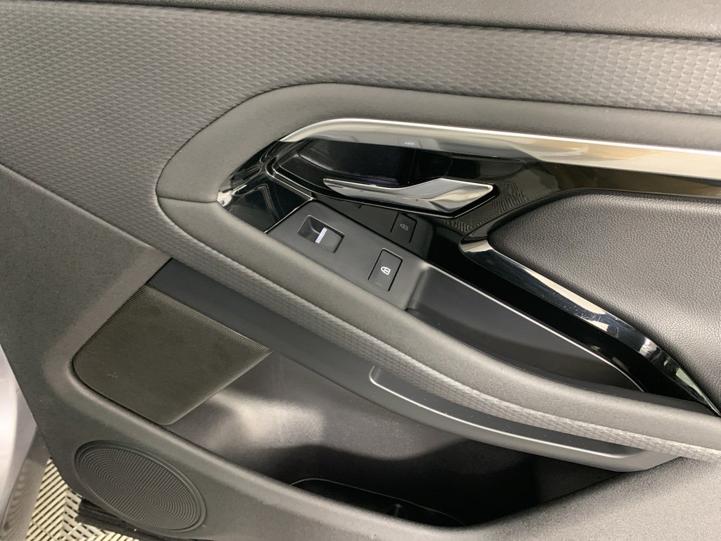 Used 2023 Land Rover Range Rover Evoque S image 40