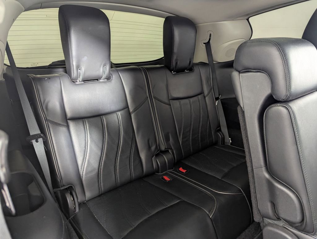 Used 2015 INFINITI QX60 AWD w/ Deluxe Touring Package image 44