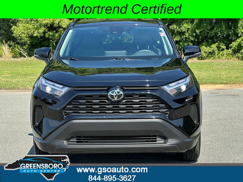 Used 2025 Toyota RAV4 XLE FWD image 10